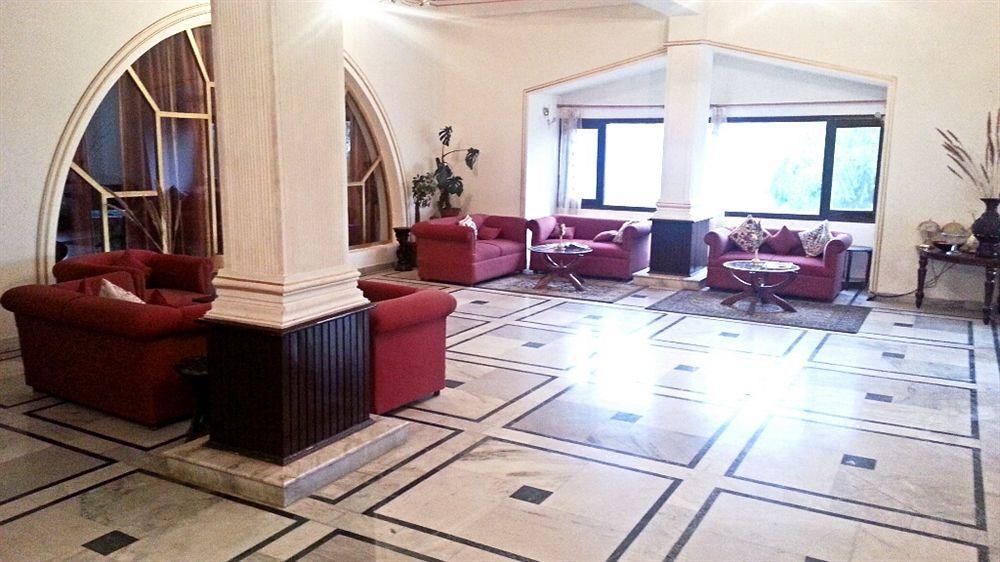 Royal Jardin Whistling Pines Resort Шимла Экстерьер фото